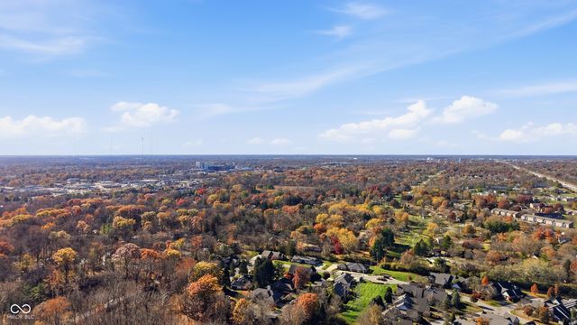 9208 Tamarack Drive, Indianapolis, IN 46260