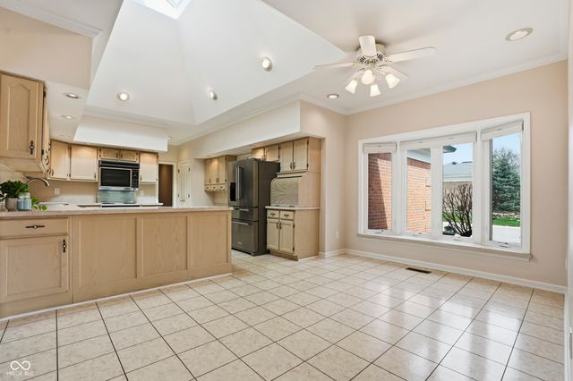 9208 Tamarack Drive, Indianapolis, IN 46260