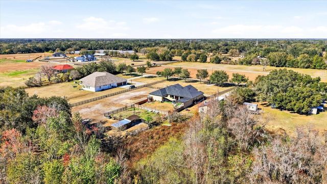 8447 HARVEY WALDEN DRIVE, Plant City, FL 33565