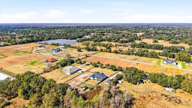 8447 HARVEY WALDEN DRIVE, Plant City, FL 33565