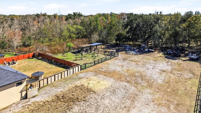 8447 HARVEY WALDEN DRIVE, Plant City, FL 33565