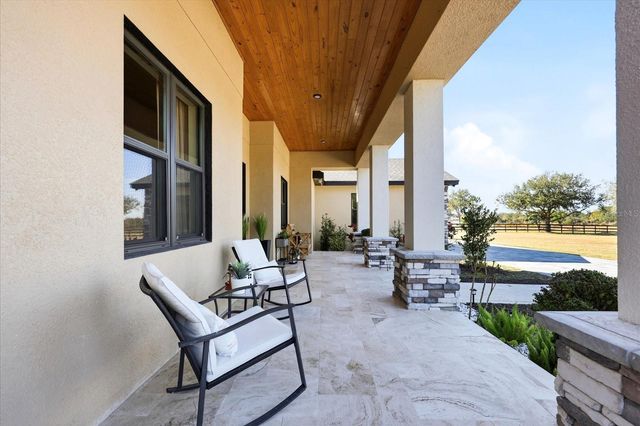 8447 HARVEY WALDEN DRIVE, Plant City, FL 33565