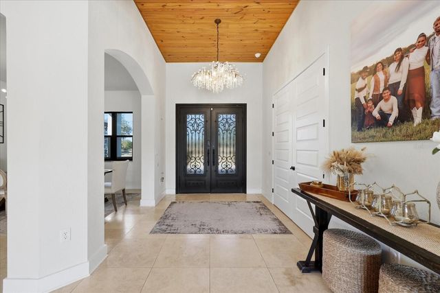 8447 HARVEY WALDEN DRIVE, Plant City, FL 33565