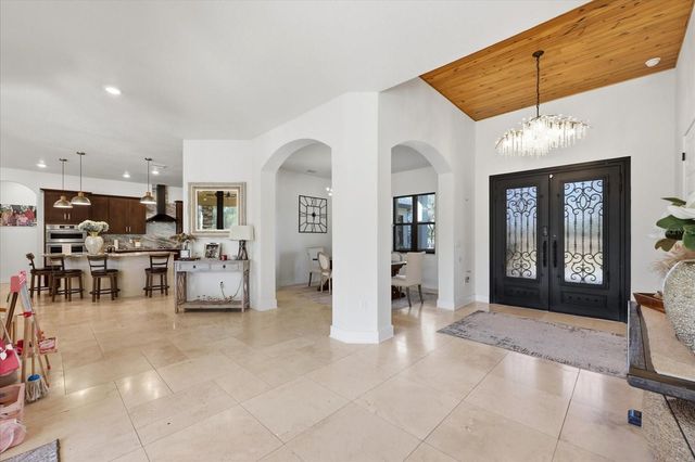 8447 HARVEY WALDEN DRIVE, Plant City, FL 33565