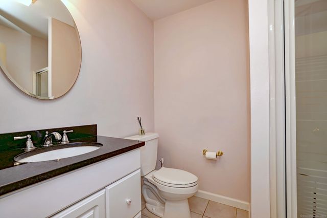 920 Green Circle, Orange, CT 06477