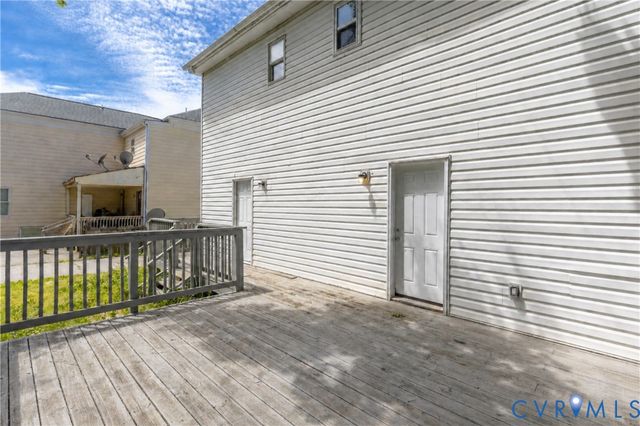 850 Hinton St, Petersburg, VA 23803