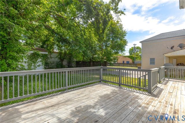 850 Hinton St, Petersburg, VA 23803