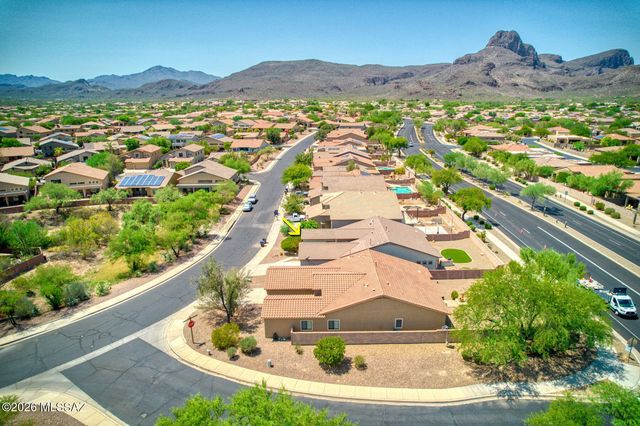 8433 N Crested Quail Drive, Tucson, AZ 85743