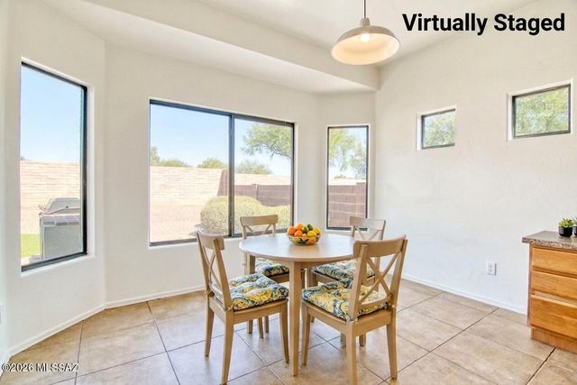 8433 N Crested Quail Drive, Tucson, AZ 85743