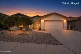 8433 N Crested Quail Drive, Tucson, AZ 85743