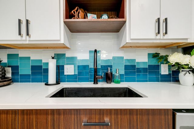 4347 Dickason Avenue 111, Dallas, TX 75219