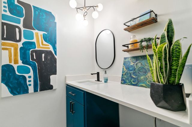 4347 Dickason Avenue 111, Dallas, TX 75219