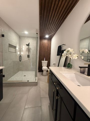 4347 Dickason Avenue 111, Dallas, TX 75219