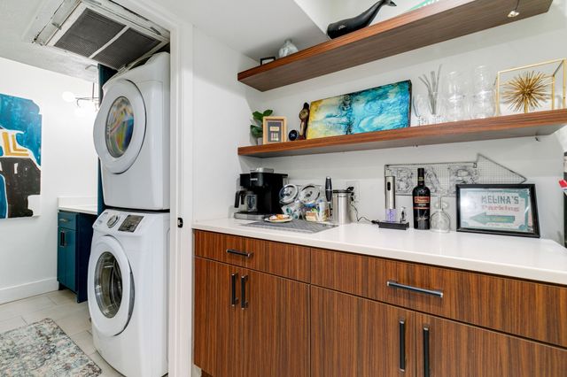 4347 Dickason Avenue 111, Dallas, TX 75219