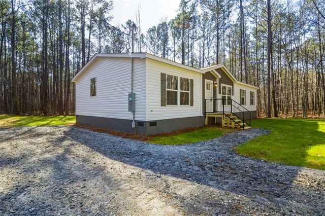 130 Lakeshore Drive, Eatonton, GA 31024