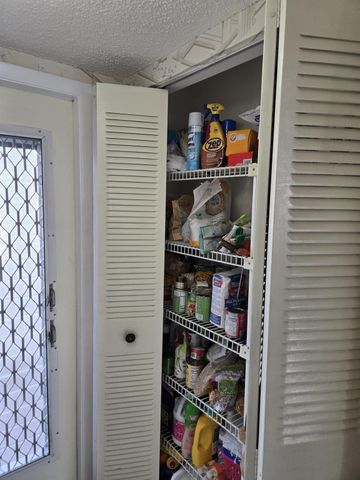 6870 Royal Palm Boulevard 207m, Margate, FL 33063