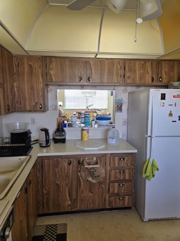 6870 Royal Palm Boulevard 207m, Margate, FL 33063