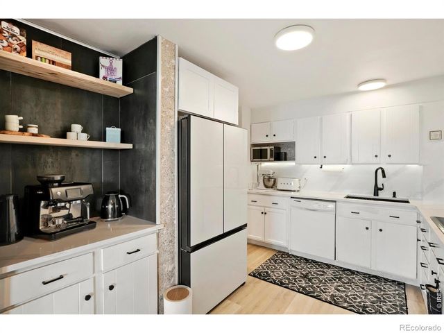 3131 E Alameda Avenue 503, Denver, CO 80209