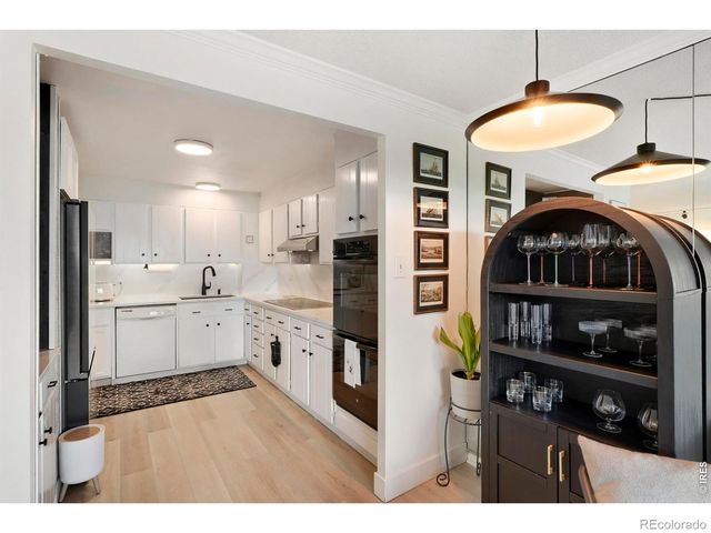 3131 E Alameda Avenue 503, Denver, CO 80209