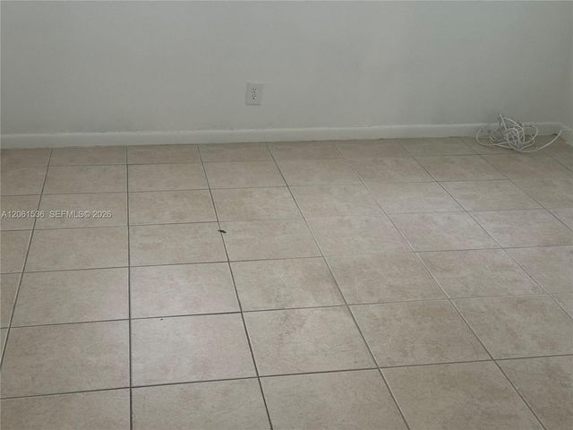 4730 NW 10th Ct 210, Plantation, FL 33313