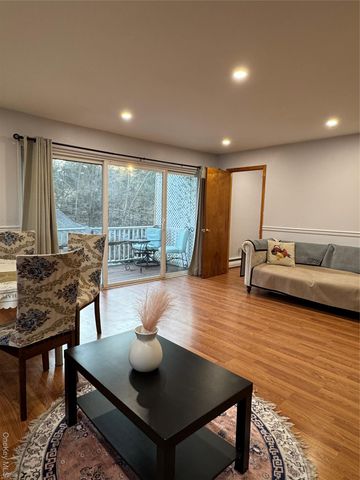 287 Route 32 202, Central Valley, NY 10917