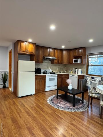 287 Route 32 202, Central Valley, NY 10917