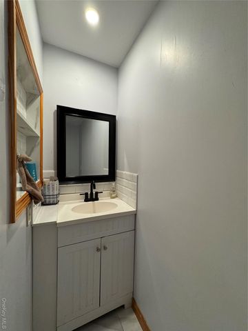 287 Route 32 202, Central Valley, NY 10917