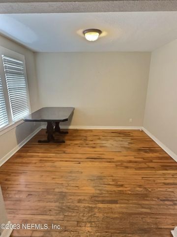 4614 BIRKENHEAD Road, Jacksonville, FL 32210