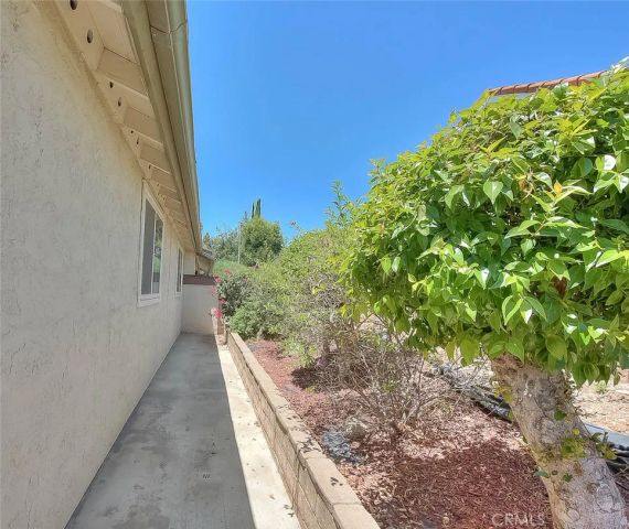 1584 Brentwood, Upland, CA 91786