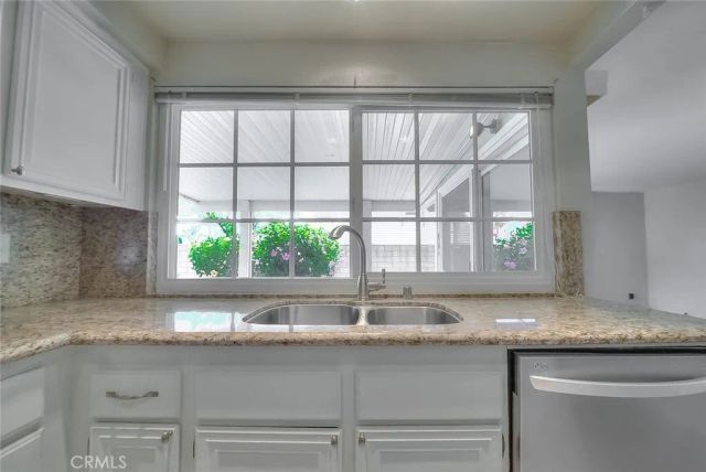 1584 Brentwood, Upland, CA 91786