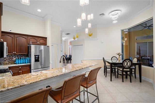 5024 SW 8th PL, Cape Coral, FL 33914