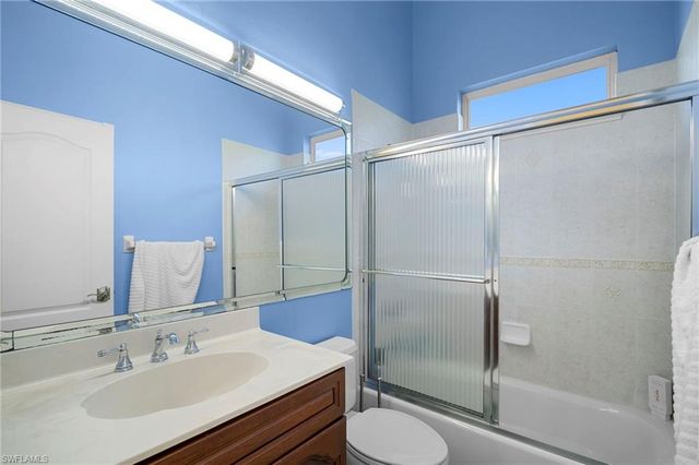 5024 SW 8th PL, Cape Coral, FL 33914