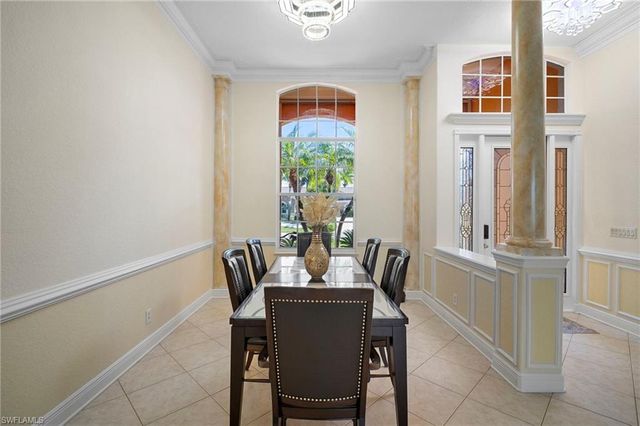 5024 SW 8th PL, Cape Coral, FL 33914