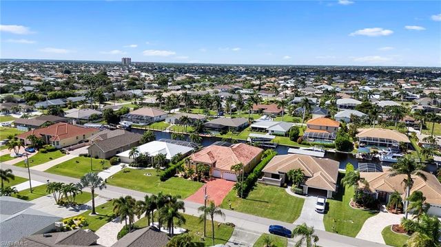5024 SW 8th PL, Cape Coral, FL 33914