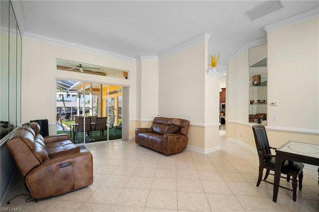 5024 SW 8th PL, Cape Coral, FL 33914