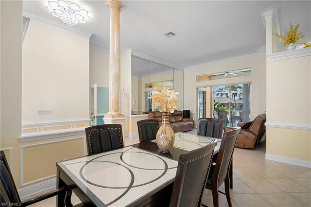 5024 SW 8th PL, Cape Coral, FL 33914