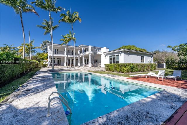 12755 SW 57th Ave, Coral Gables, FL 33156