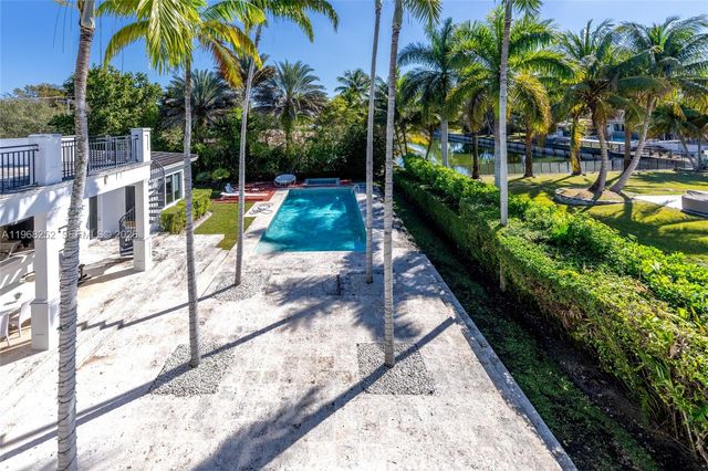 12755 SW 57th Ave, Coral Gables, FL 33156