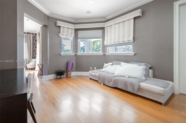 12755 SW 57th Ave, Coral Gables, FL 33156