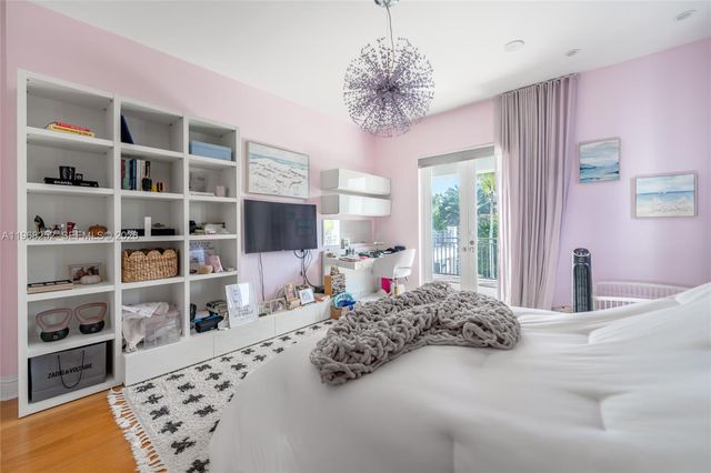 12755 SW 57th Ave, Coral Gables, FL 33156