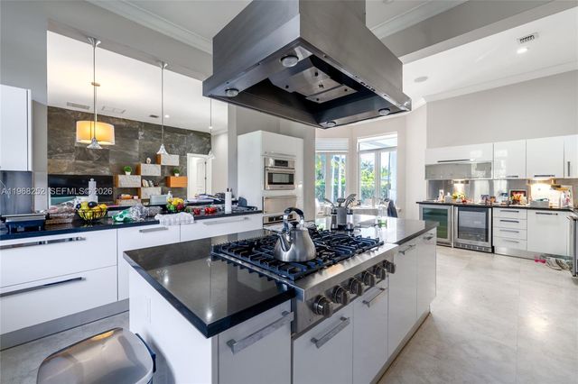 12755 SW 57th Ave, Coral Gables, FL 33156