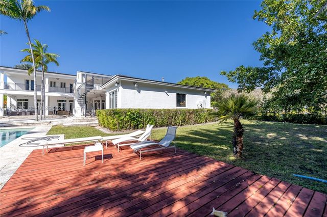 12755 SW 57th Ave, Coral Gables, FL 33156