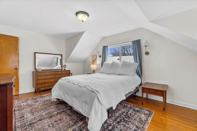 1929 W Marne AVENUE, Milwaukee, WI 53209