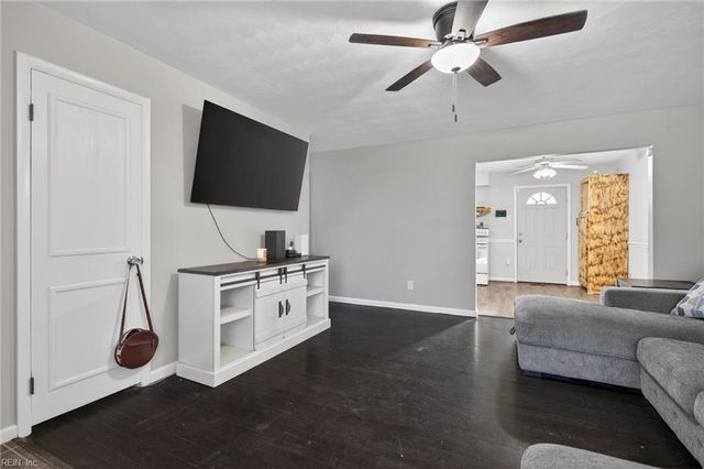 919 Cherokee RD, Portsmouth, VA 23701