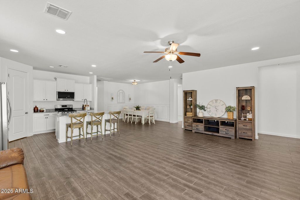 13642 W DESERT MOON Way, Peoria, AZ 85383 — photo 3
