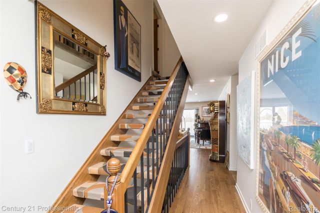 9095 S Saginaw Road 5, Grand Blanc Charter Township, MI 48439