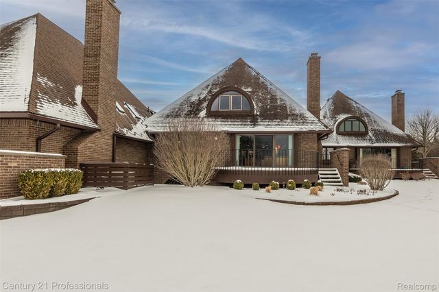9095 S Saginaw Road 5, Grand Blanc Charter Township, MI 48439