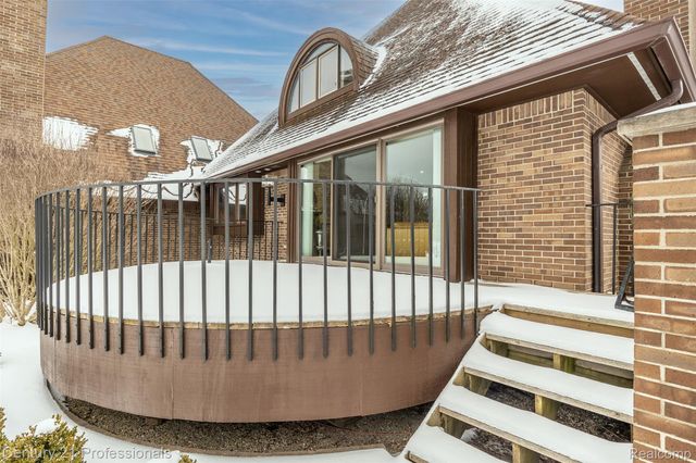 9095 S Saginaw Road 5, Grand Blanc Charter Township, MI 48439