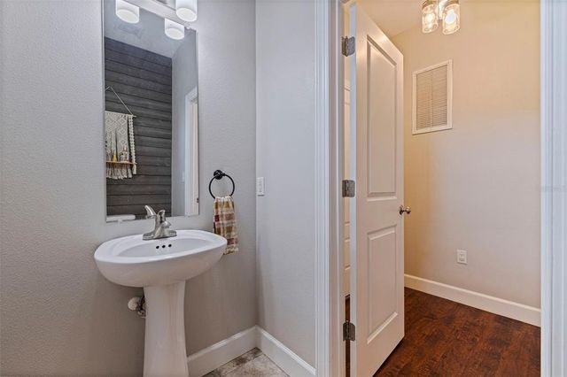 1036 7TH STREET S, St Petersburg, FL 33701