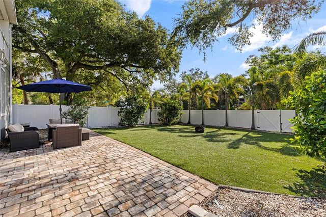 1036 7TH STREET S, St Petersburg, FL 33701